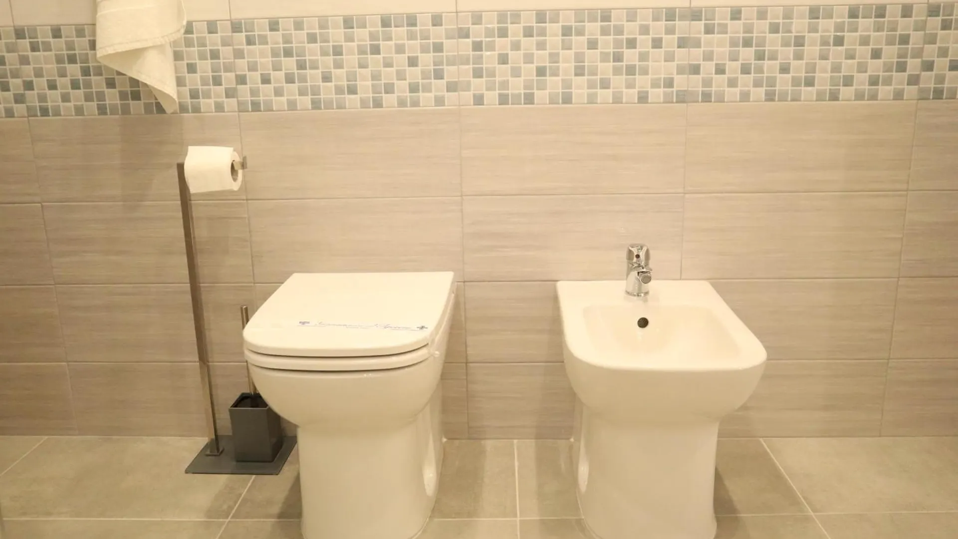 Vg Apartments Ercolano 0*,