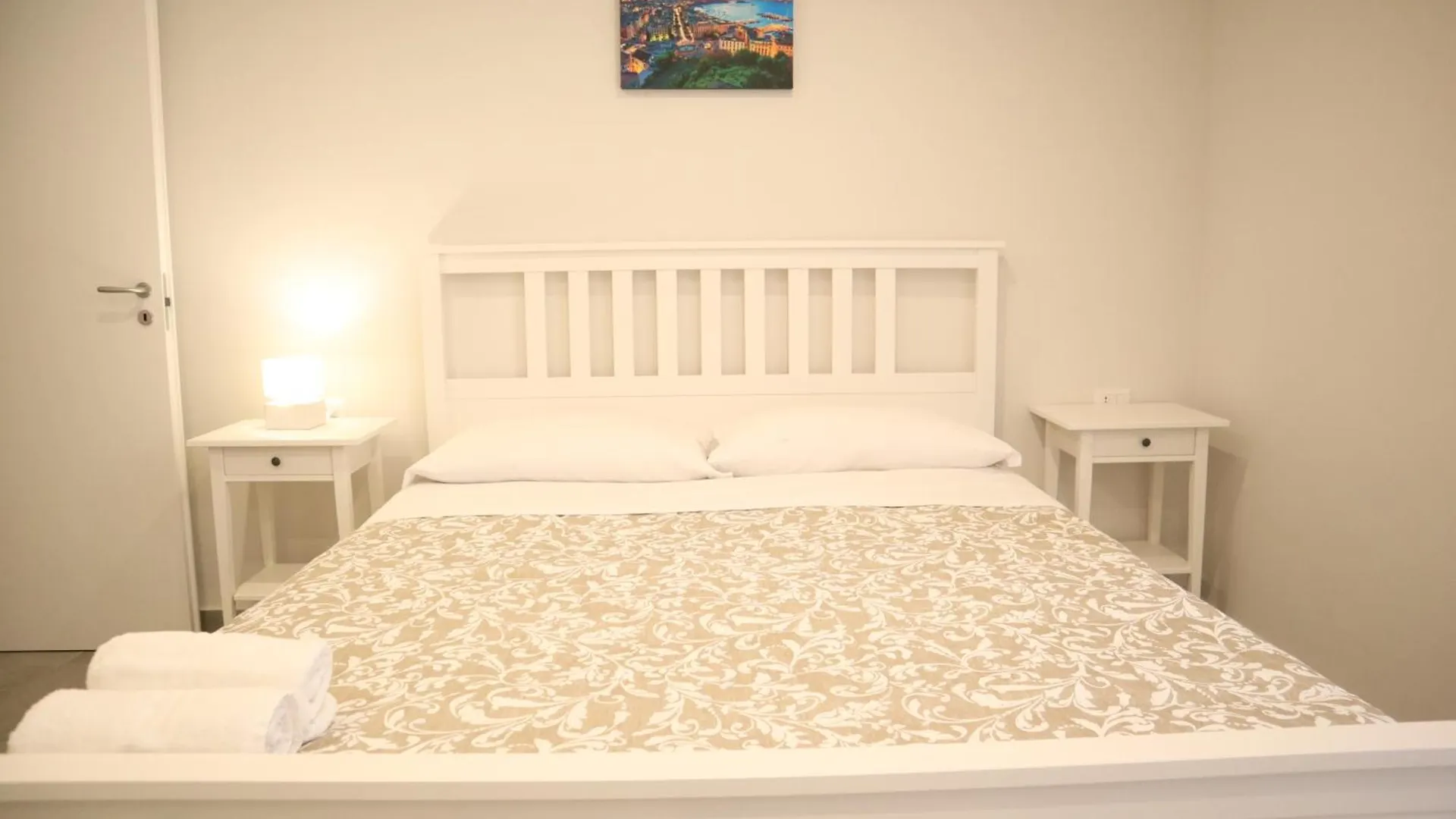 Vg Apartments Ercolano 0*,  Italia